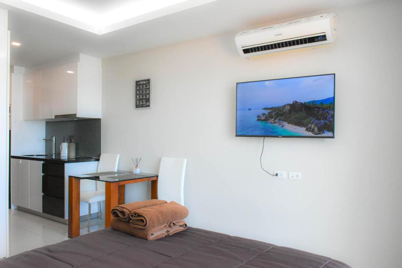 Water Park Condo by Able Estate Патая Екстериор снимка